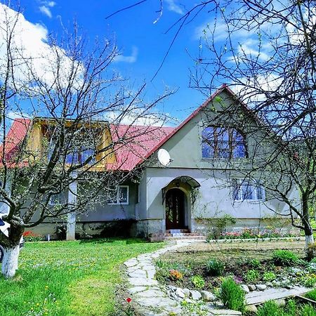 Hotel Gostynna Rodyna Izky Exterior foto