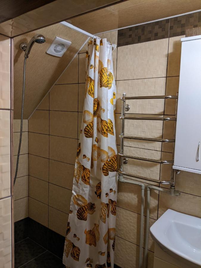 Hotel Gostynna Rodyna Izky Exterior foto